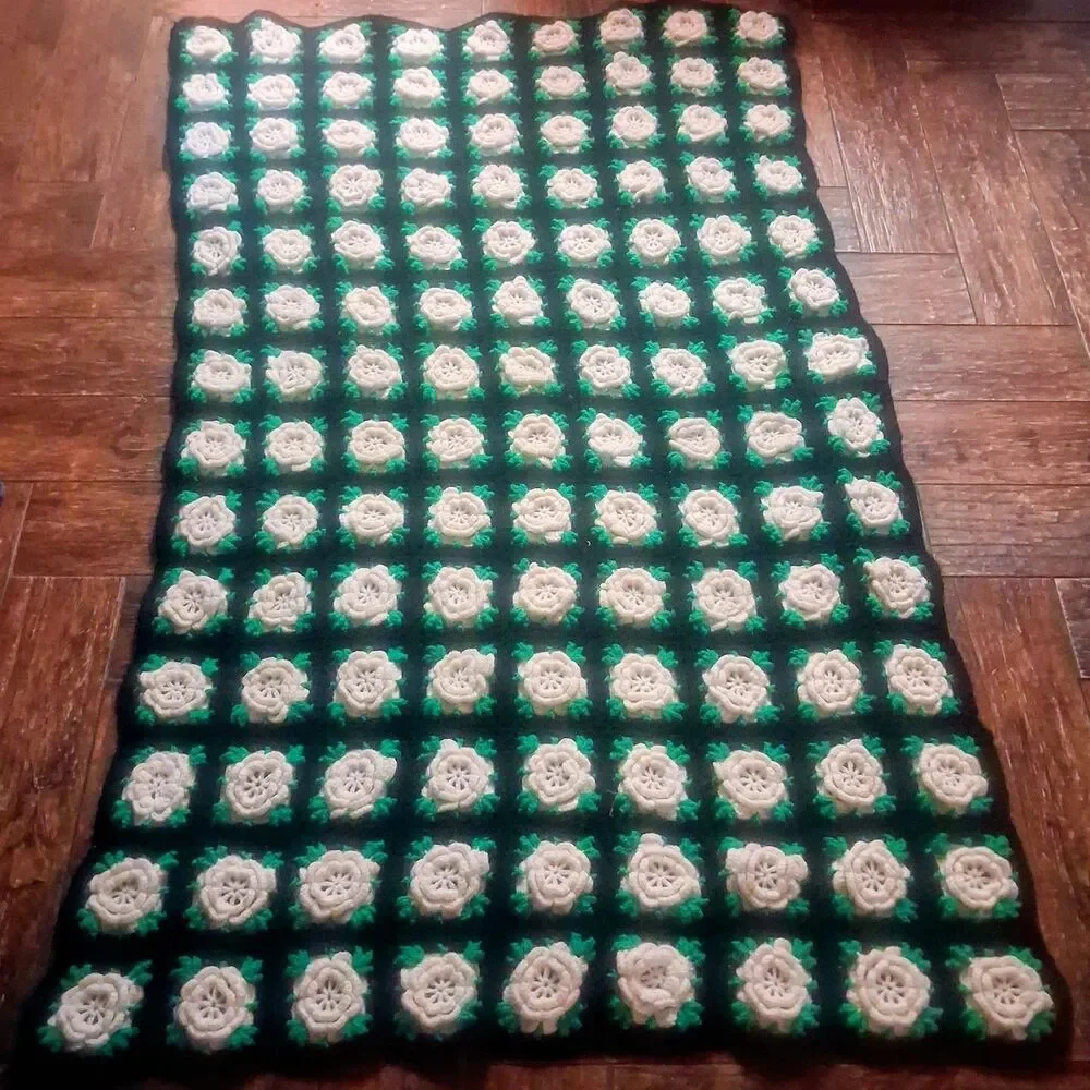 Vtg Handmade Crochet 3D Flowers Granny Square Afghan Quilt Throw Blanket 75x41